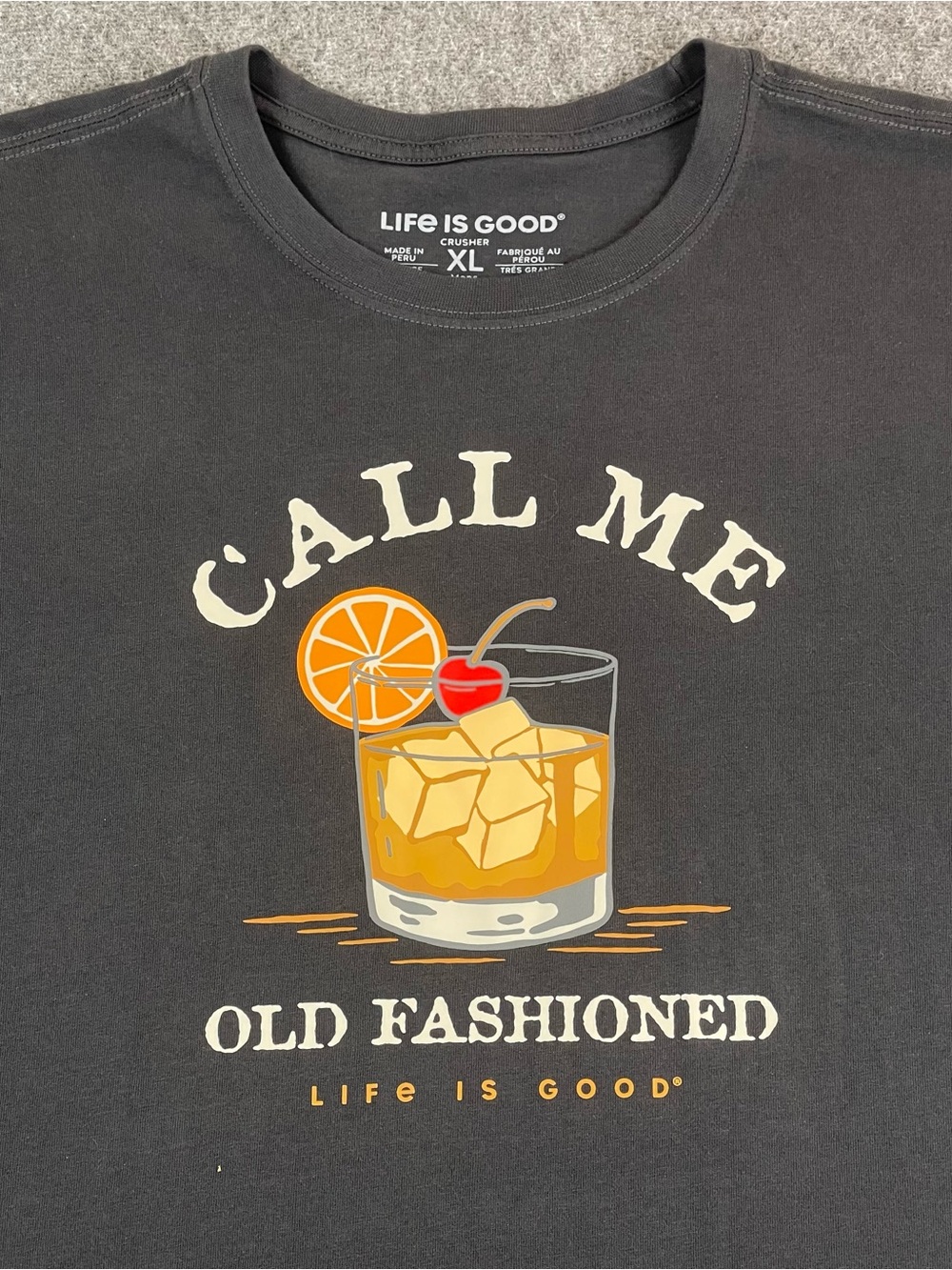 Life Is Good TShirt Mens Size XL Dark Gray Call Me Old Fashioned Crusher EUC